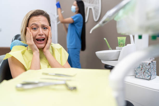Best Walk-In Emergency Dental Services in Violet, LA